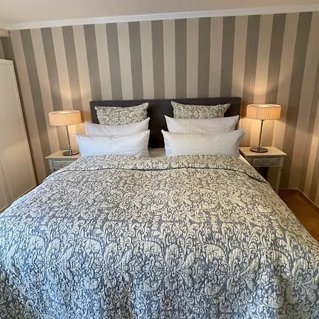 Strandvilla Strand-cottage 公寓